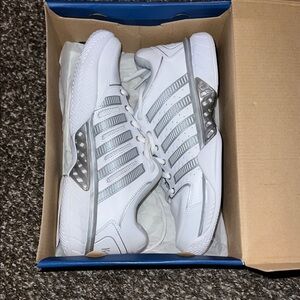 White Athletic Women’s Tennis Shoes